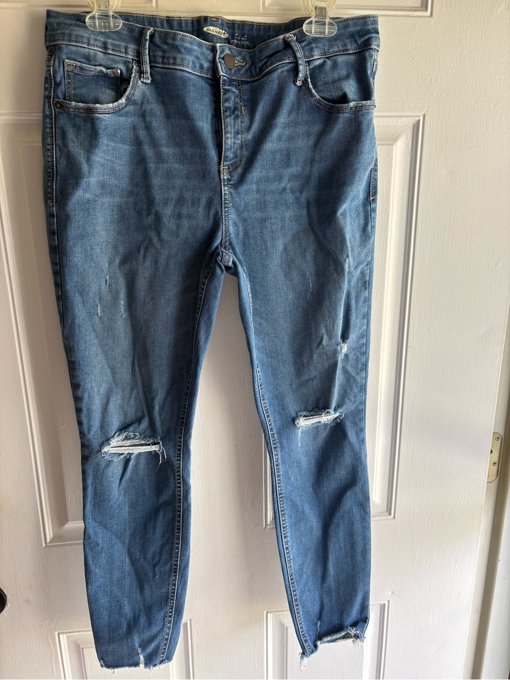 Old Navy Women's Skinny Ripped Blue Jeans